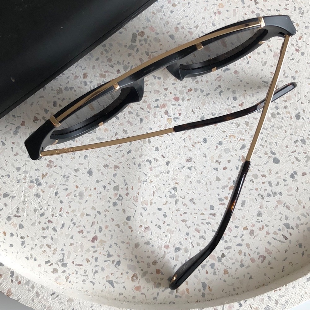 GIVENCHY unisex sunglasses - Picture 7 of 10